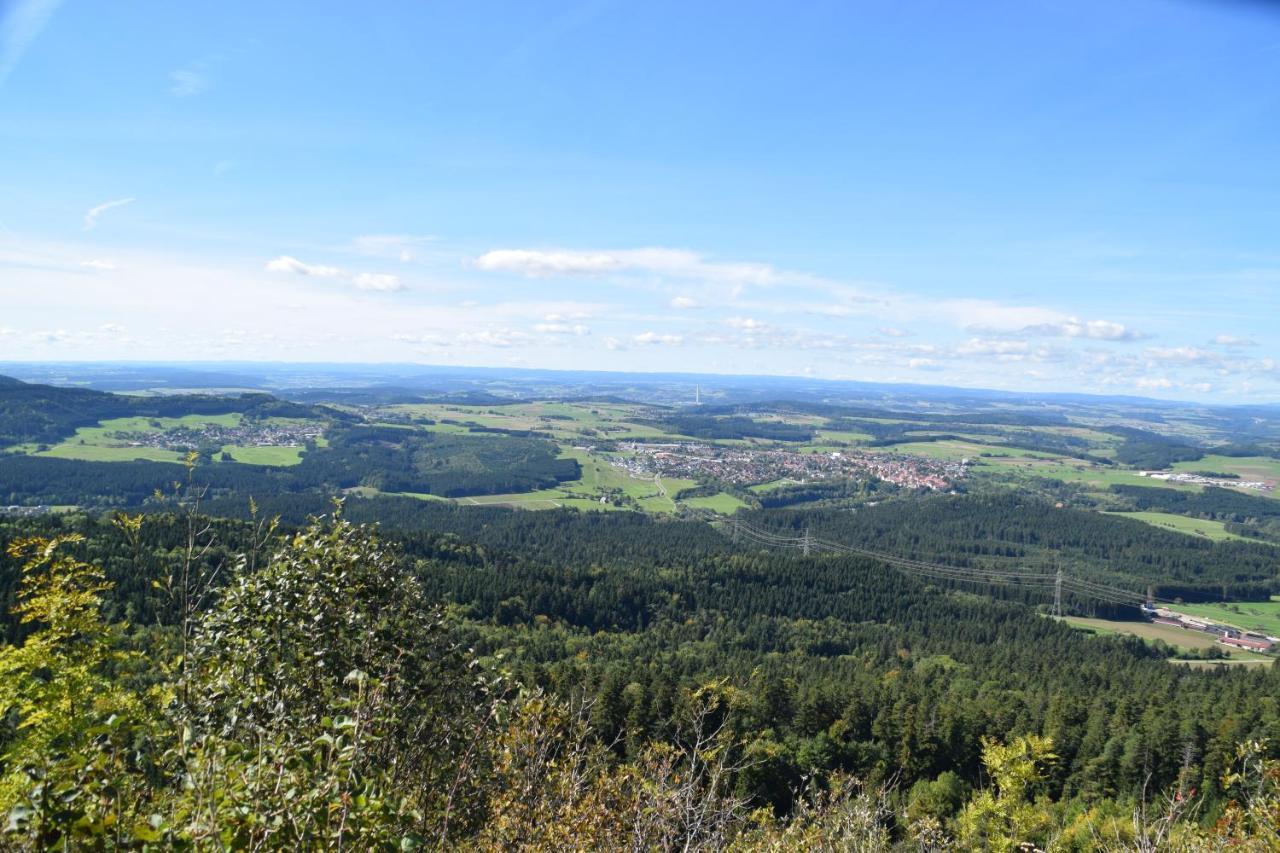 Fewo Mit Tollem Ausblick Auf Der Schwaebischen Alb. Wehingen Exterior foto